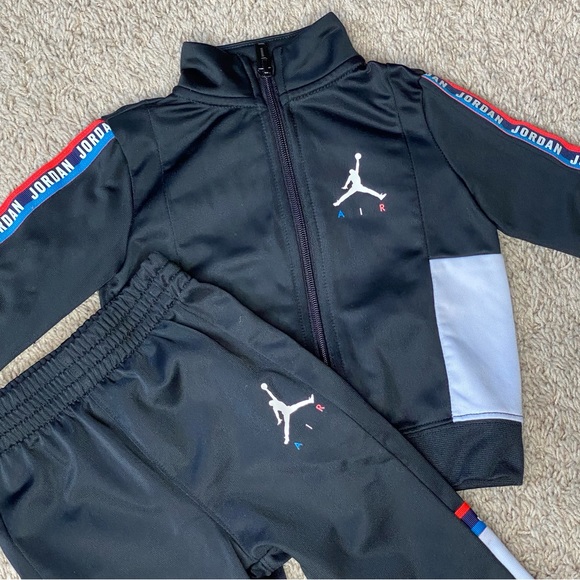 Nike Air Jordan Toddler Tracksuit Matching Set, Black, Size 12 Month - Picture 2 of 14